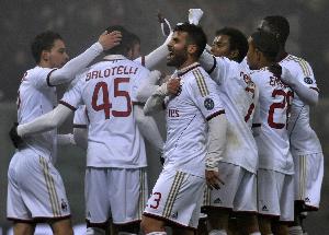 諾切里諾：在伊布身邊我能找到射門(mén)空間，因?yàn)樗麜?huì)被兩個(gè)人盯防