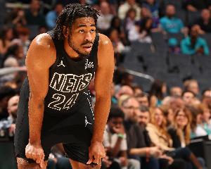 獨(dú)木難支！卡梅隆-托馬斯25中11空砍全場(chǎng)最高40分 罰球13中13