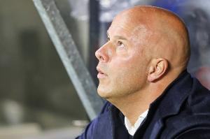 TA：斯洛特發(fā)布會不該夸對手，這等于告訴下個(gè)對手自身弱點(diǎn)