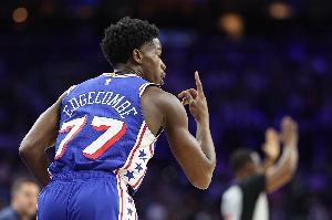 莫斯利：埃奇庫姆是特別的年輕人 投籃沖筐的侵略性組織都很棒