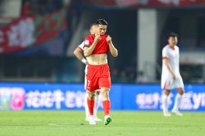 鐘義浩：年初險些離隊、冬訓減重14斤 特別想為河南拼來一個冠軍