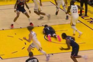 可愛捏??哈登！這里不讓睡覺！