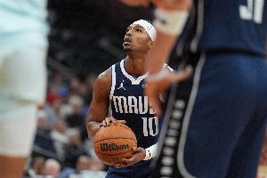 美記：獨(dú)行俠后衛(wèi)布蘭登-威廉姆斯因持有大麻在機(jī)場(chǎng)被捕并遭起訴