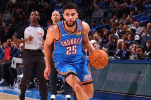 戴格諾特：阿杰伊-米切爾今晚打得很好 這場(chǎng)比賽對(duì)他來(lái)說(shuō)是艱難的