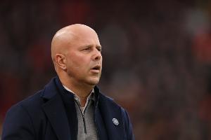 誰能想到？利物浦聯(lián)賽杯出局、各賽事近7場6負(fù)，聯(lián)賽落后榜首7分