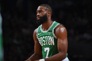 杰倫-布朗：快節(jié)奏打法很適合我的風格 我能找到比賽節(jié)奏