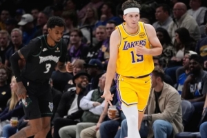 里夫斯絕殺；火箭連勝；弗拉格的成人禮？