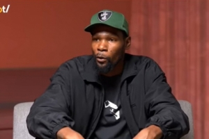KD：我可不會為了工資留在NBA 若掉出輪換不如去和兄弟們打打野球