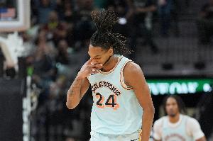 瓦塞爾談5-0開局：賽季還很長&我們并不滿足 專注于每場取得進步