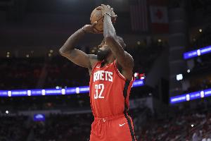 杰夫-格林：罰球是我們上賽季薄弱環(huán)節(jié) 助教設(shè)立的罰球目標(biāo)非常好