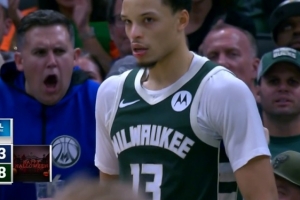 打停勇士！羅林斯突破上籃再拿兩分&個人已經(jīng)拿下24分