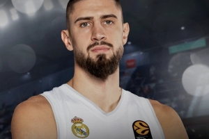 2013年5號秀！皇馬官宣亞歷克斯-萊恩加盟