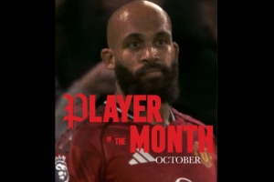 3球1助攻帶隊(duì)3連勝！曼聯(lián)官方：姆伯莫當(dāng)選10月隊(duì)內(nèi)最佳球員