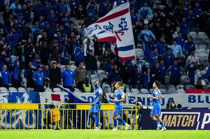 滬媒：申花爭冠被動根源不僅在于實力的細(xì)微差距，更暴露經(jīng)驗短板