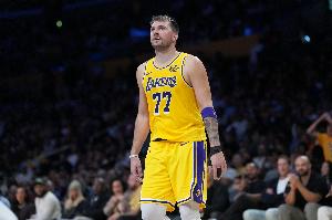 NBA杯湖人首發(fā)：東契奇斯瑪特復(fù)出領(lǐng)銜 里夫斯八村艾頓在列