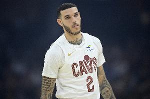 阿特金森：朗佐-鮑爾今天將先發(fā)出戰(zhàn) 仍有出場時間限制