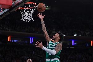 正負(fù)值+23全場最高！安芬尼-西蒙斯21中7拿到19分4板2助1帽