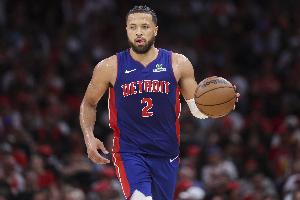 持球大核！康寧漢姆砍下21分6籃板&平生涯紀(jì)錄的18助攻 末節(jié)7+5助