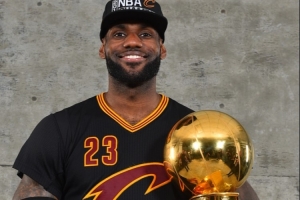 香波特：我對詹姆斯的批評很客觀 他重返騎士就像某種心理補償