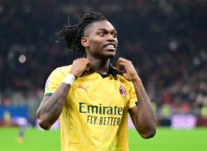 萊奧：AC米蘭永不放棄，我踢什么位置要聽(tīng)教練的安排