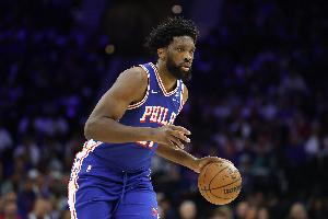 76人明日打公牛恩比德將出戰(zhàn) 后天背靠背打騎士大概率缺陣