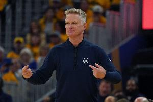 科爾談不敵雄鹿步行者：暴露了防守端的問題 我們必須改進