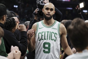 補(bǔ)強(qiáng)最后拼圖！BR設(shè)想三方交易：火箭送走范喬丹追逐冠軍后衛(wèi)懷特