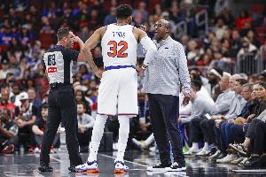 哈特：邁克-布朗總是敞開心扉接納大家 有不懂的隨時可以問他