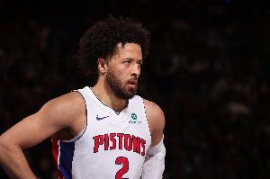 都不咋樣！活塞半場(chǎng)三分球17中5&灰熊20中4