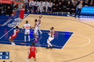 就喜歡這么打！惠特摩爾反擊空接暴扣