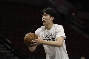 媒體人：除楊瀚森外 還有10位25級(jí)新秀被下放到發(fā)展聯(lián)盟