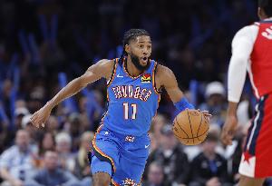 替補火力點！以賽亞·喬半場8中4拿到11分2籃板