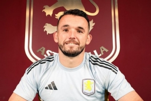 官方：維拉與31歲中場麥金續(xù)約至2028年