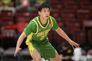 錯失關(guān)鍵上籃&三分！林葳NCAA首秀17分鐘7中0僅得2分3板1助4失誤