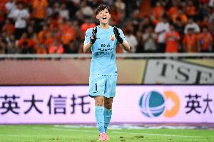 足球報：海港亞冠跨賽季2平7負9場不勝，想要出線難度不小