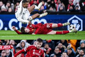 大場面后衛(wèi)！布拉德利兩戰(zhàn)皇馬均發(fā)揮出色，凍結(jié)姆巴佩維尼修斯！