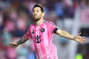 阿迪CEO：我們會陪梅西直到最后一刻，耐克贊助德國隊？我們不慌