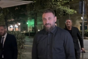 迪馬濟(jì)奧：德羅西已經(jīng)抵達(dá)熱那亞，本周四正式簽約成為球隊(duì)新主帥