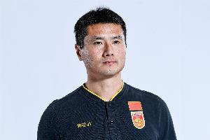 足球報：國足過往三任外教都不盡如人意，給本土教練機會可以理解