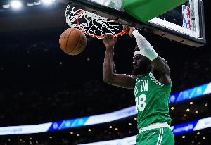 科塔：對手把我們射手防得很緊 我要吸引防守并接應隊友