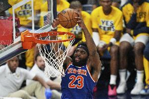 芬奇談慘?。好琢_前場板比我們任何人總籃板都多 他搶下了每個球