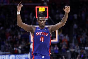 沒提前續(xù)約哦！杜倫過去六場：場均20分+12板 真實(shí)命中率69.5%