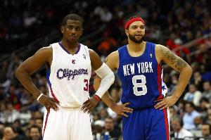 一個(gè)41一個(gè)40！德隆：保羅怎么還在打??？我現(xiàn)在下樓梯都能受傷