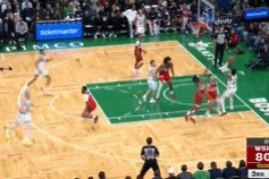 高難度！安芬尼·西蒙斯命中高難度撤步壓哨跳投