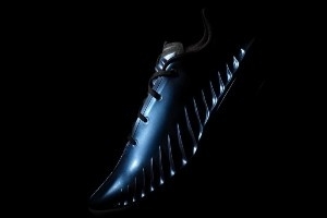 相當有未來感！Nike發(fā)布全新鞋款G.T. Cut 4 很快就會在NBA看到！