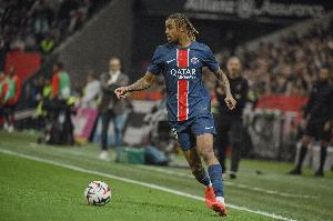 記者：巴爾科拉周四未參加巴黎合練，出戰(zhàn)里昂存疑