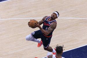 對陣舊主！快船官方：比爾本場首發(fā) 但有出場時間限制