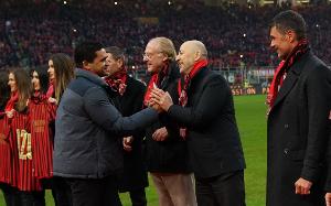 塞爾吉尼奧：05年歐冠決賽點球大戰(zhàn)前就覺得邪門，預(yù)感米蘭要輸