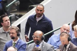 4連敗西部墊底！獨行俠解說狂噴總經(jīng)理：簡直不是人類 趕緊滾蛋