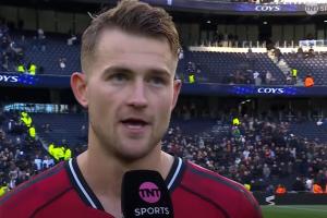 德里赫特：拿到1分很幸運(yùn)，但就表現(xiàn)而言我們應(yīng)該得到更多